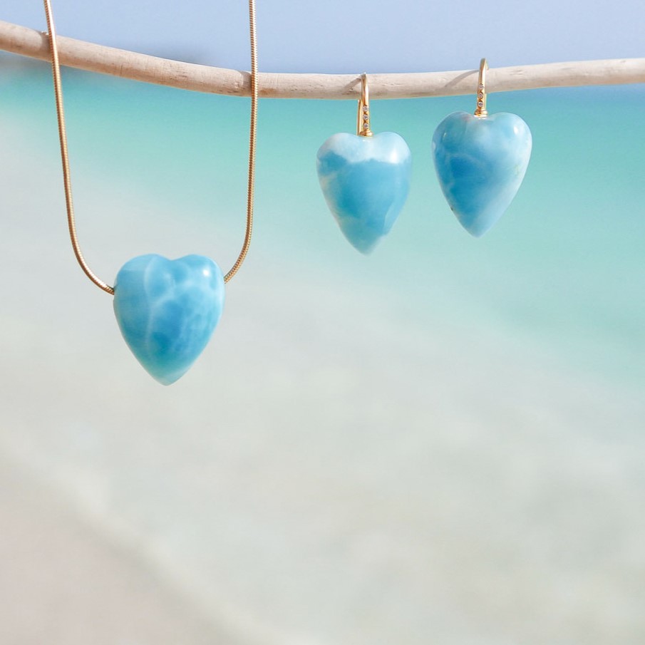 Love for turquoise waters